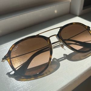 Authentic Ray-Ban aviator sunglasses!